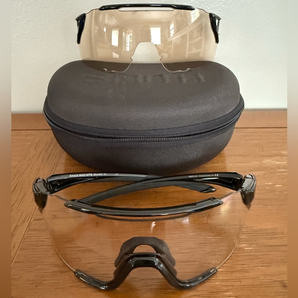 SMITH Attack MAG MTB Mountainbike ChromaPop Sunglasses with 2 Lenses & Case